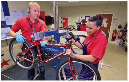 Bike repairs – one of the practical skills taught in workshops held at HMP and YOI Cornton Vale Bike repairs – one of the practical skills taught in workshops held at HMP and YOI Cornton Vale